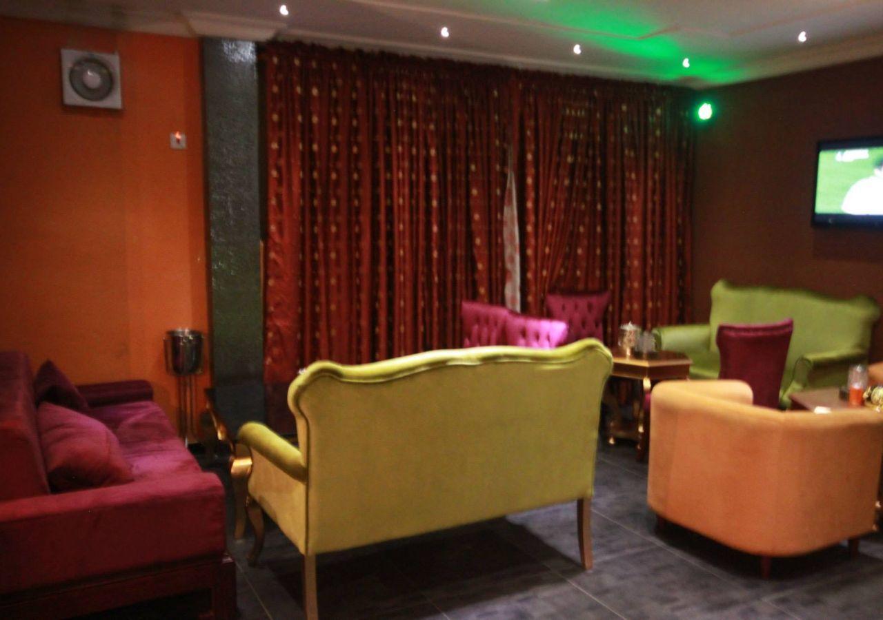 Apollo Hotel Lagos Bagian luar foto