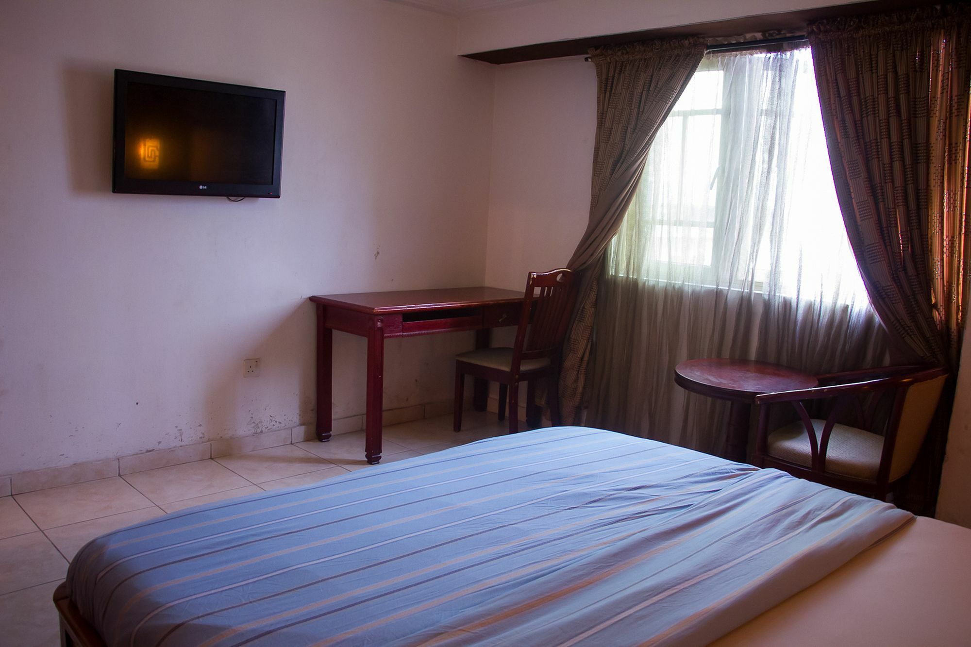 Apollo Hotel Lagos Bagian luar foto